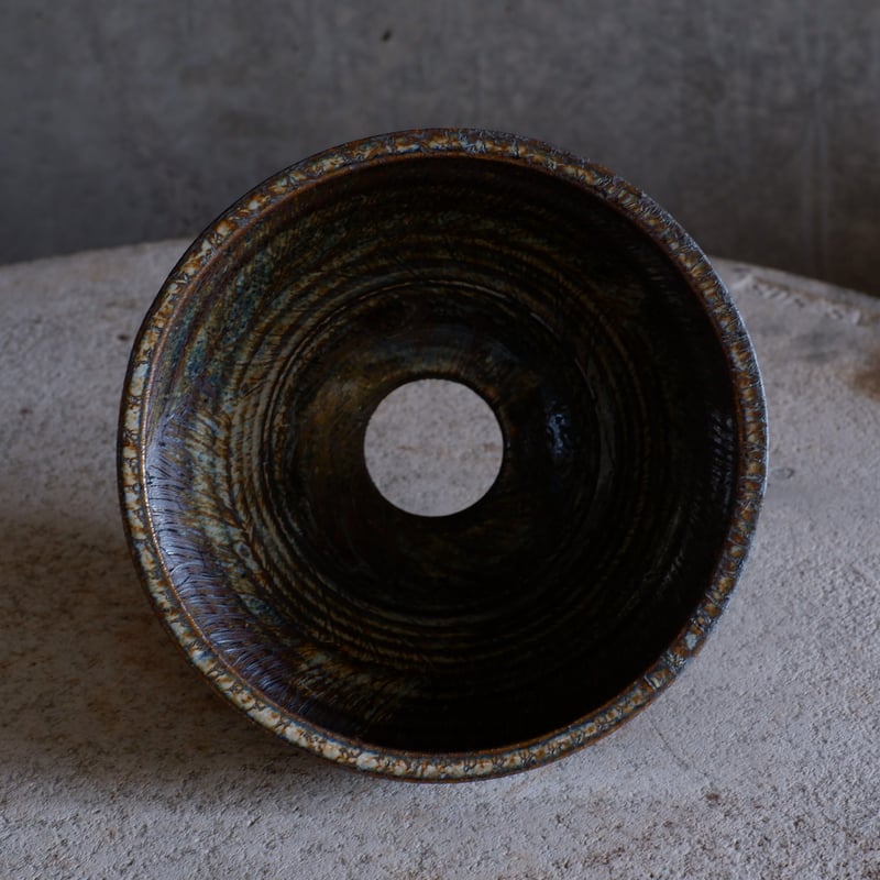 Φ14.8×h9.3㎝ titan鉄彩 pot G996 | 陶 atelier Soel