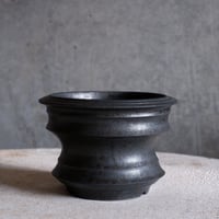 Φ12.3(in10)×h8.8㎝ black pot  H525