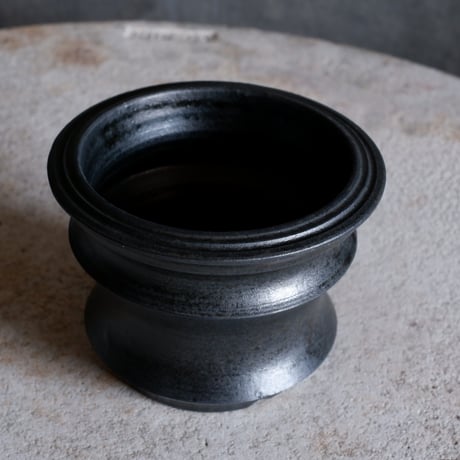Φ11.5(in9)×h8.8㎝ black pot  H527