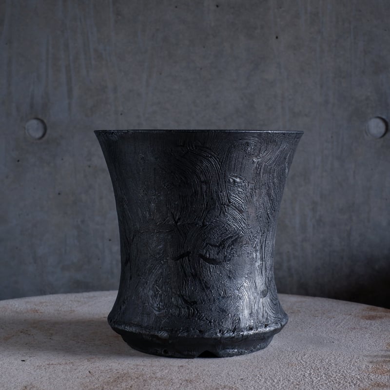 SpecimenWerk S. Riot 5 D14 H14 鉢 ポット Φ18×h18.8㎝ black鉄彩 pot H5 | 陶 atelier Soel