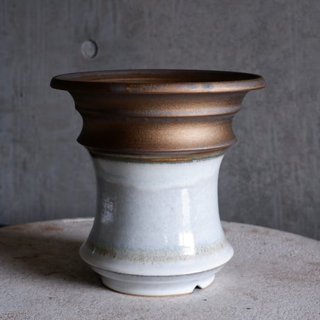 Φ21×h21㎝ titan bronze pot  H436