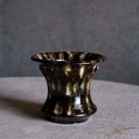 Φ9×h7.8㎝  鉄釉彩pot  H498