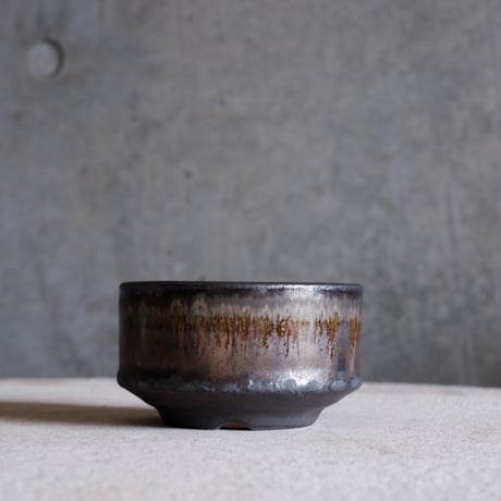 Φ8.5×h5㎝  燻verdigris pot  H514
