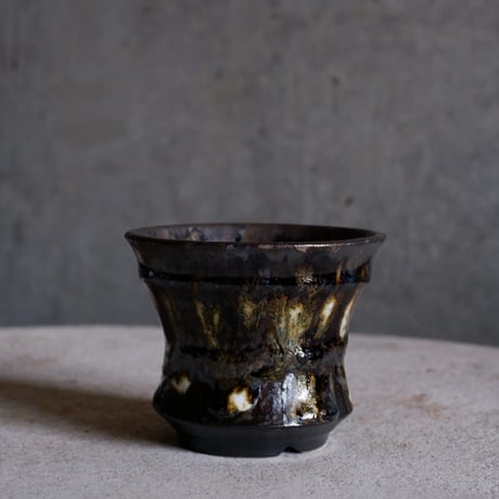 Φ8.7×h7.2㎝  鉄釉彩pot  H502