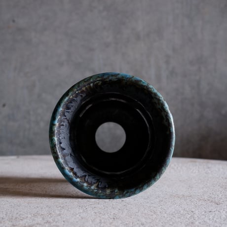 Φ8.7×h9.5㎝  鉄釉彩pot  H524
