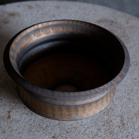 Φ17.5×h8.3㎝  bronze鉄彩pot  H429