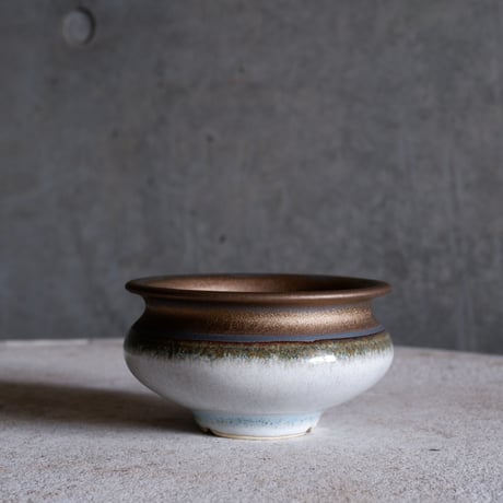 Φ10.2(in7.5)×h5.7㎝ titan bronze pot  H455
