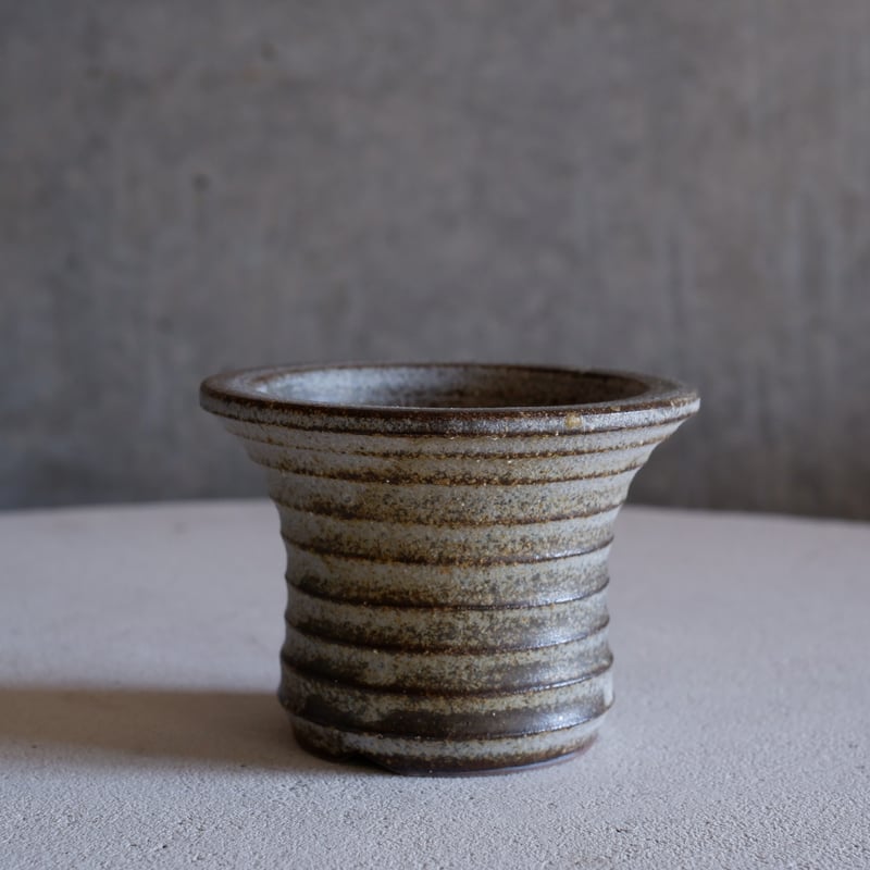 陶器鉢 作家鉢 植木鉢　陶 atelier Soel Φ9.2(in7)×h6.8㎝ TINY POT H18 | 陶 atelier Soel