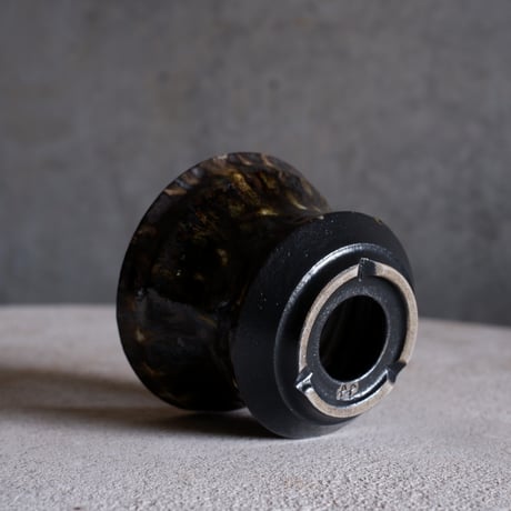 Φ9×h6.6㎝  鉄釉彩pot  H503