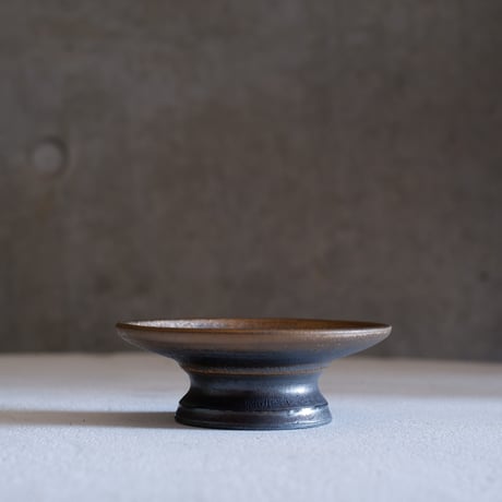 Φ9.2×h3.3㎝ pot stand (燻bronze)  G804