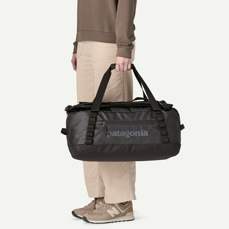 <patagonia>ブラックホール・ダッフル 40L/BOB/Black w/Black/49339