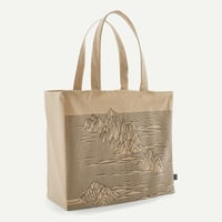 <patagonia>リサイクル・オーバーサイズ・トート/Strataspire: Classic Tan/59255
