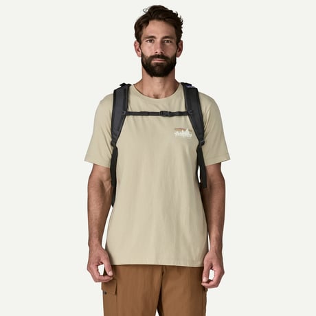 <patagonia>レフュジオ・デイパック 32L/Black/47885