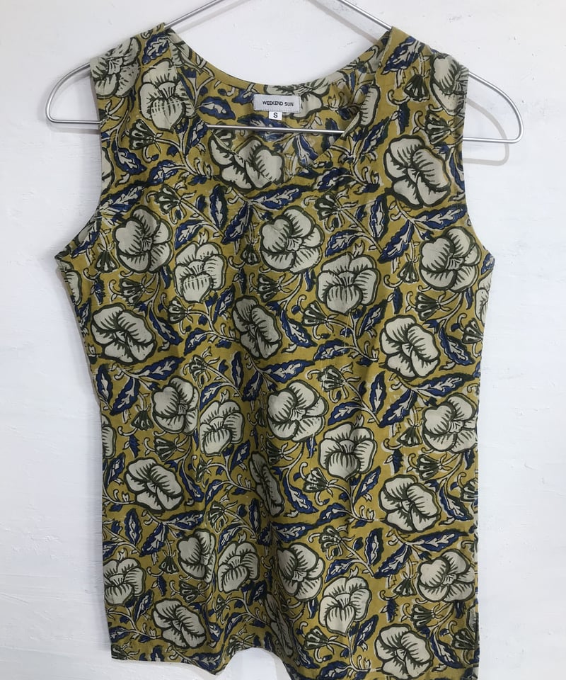 ブロックプリントノースリーブブラウス（からし色ブルー・Sサイズ  