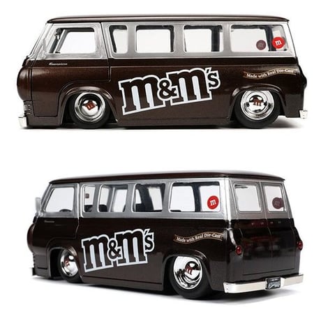 1:24 M&M'S 1965 FORD ECONOLINE w/RED FIGURE