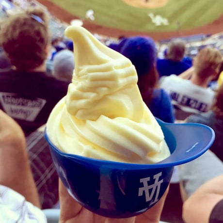【MLBスタジアム限定！】【オフィシャルアイテム】 MLB ミニヘルメットカップ