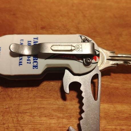 Shark Bomb KEY（キーケース）