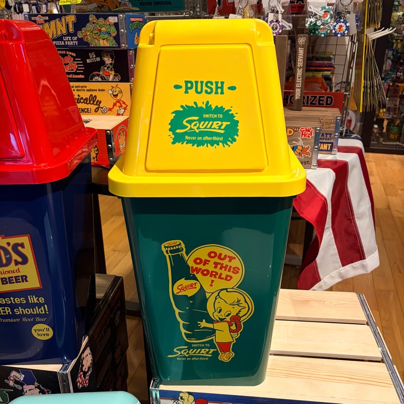 中古　アメリカダイナー風ゴミ箱　WESCO製 20L Wendy's ウェンディーズ YE ダストボックス ゴミ箱 アメリカ