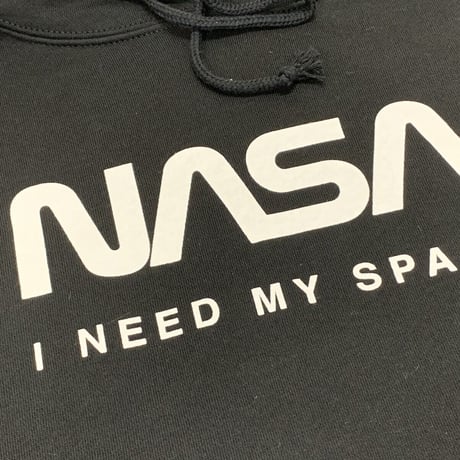 【特価品】NASA公認パーカー(ブラック)/JERZEES/ロゴタイプ(ワーム)