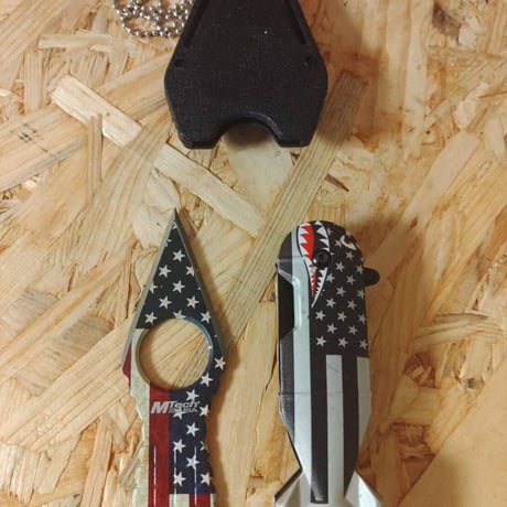 Grenade Neck Knife / グレネードネックナイフ【M Tech USA】