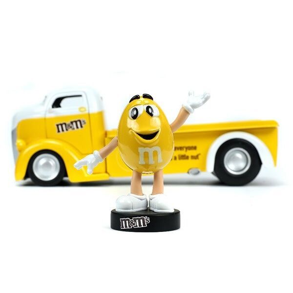 M&m’s yellow& 1974 Ford coe flatbed 黄色 Amazon.com: Jada M&M's 1:24 1947 Ford COE Flatbed Die-cast Car
