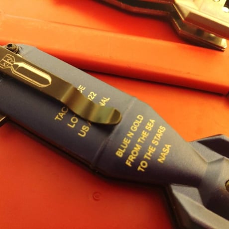 Shark Bomb Knife ”Rival”　【TAC-FORCE】