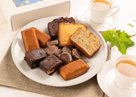 渋いちベーカリーの焼き菓子ギフト - 6種類9個セット - [送料別]