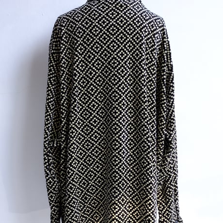 pomor velor zip shirt