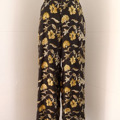 flower embroidery pants