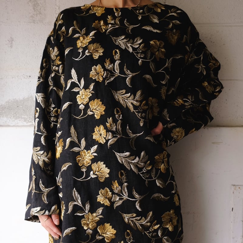 flower embroidery top | ERiKOKATORi flower embroidery top | ERiKOKATORi