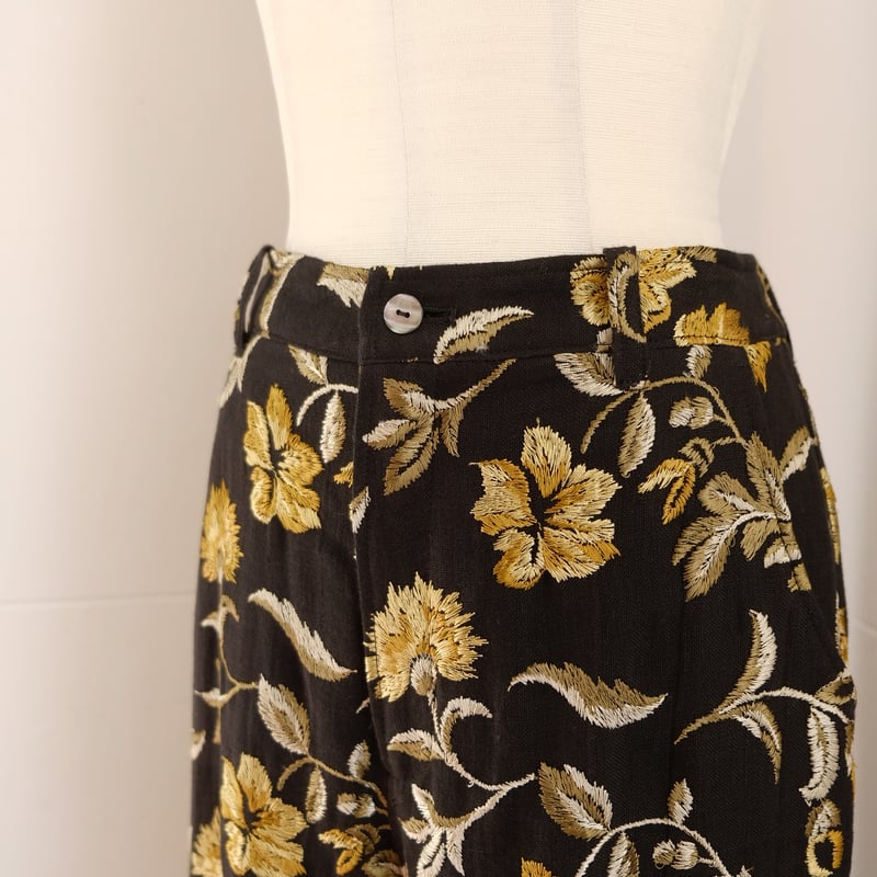 flower embroidery pants | ERiKOKATORi flower embroidery pants | ERiKOKATORi