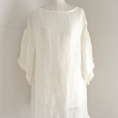 linen gawze T-shirt