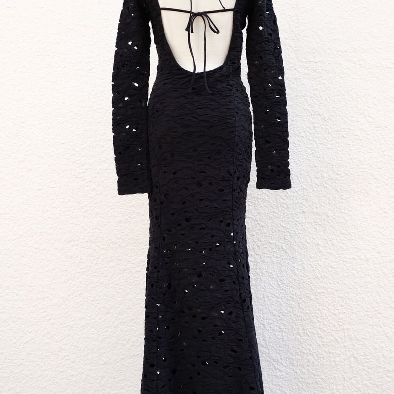 hole cotton backless dress | ERiKOKATORi 