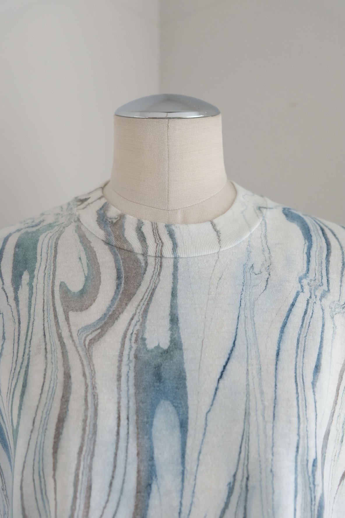 erikokatori トップス 中古・古着通販】ERiKOKATORi (エリコカトリ) リネンガーゼ