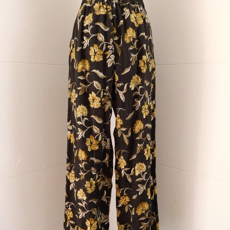 flower embroidery pants
