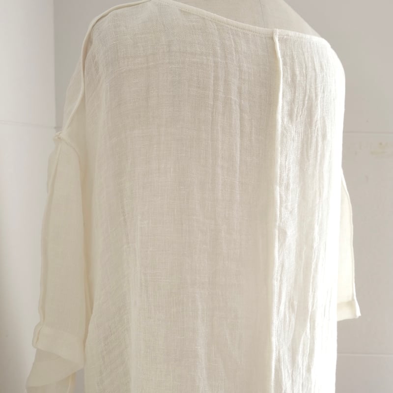 linen gawze T-shirt | ERiKOKATORi