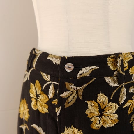 flower embroidery pants