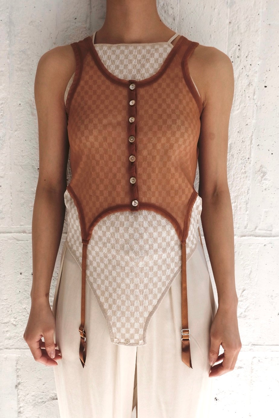 sheer gater tank top | ERiKOKATORi