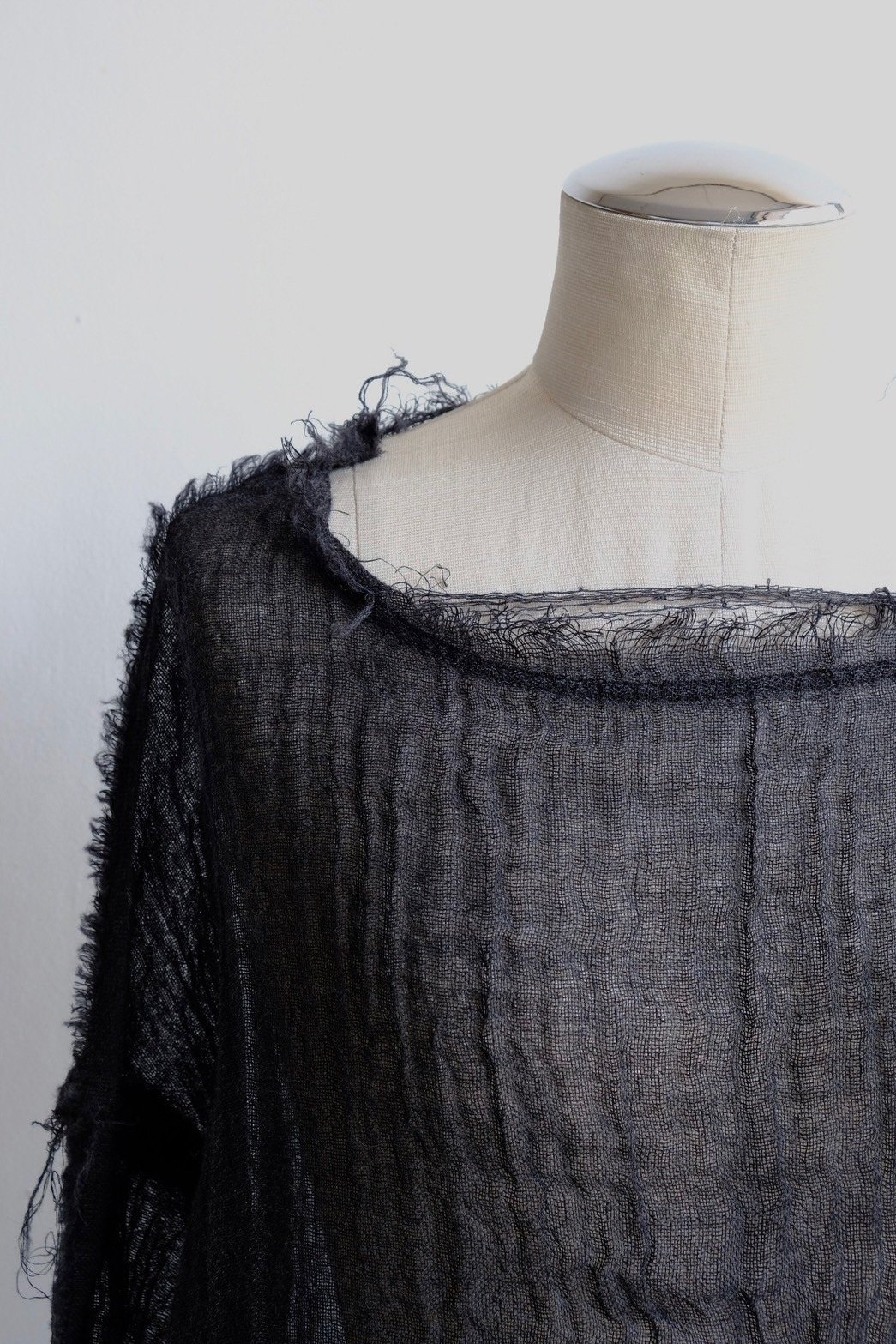 wool linen gawze top | ERiKOKATORi