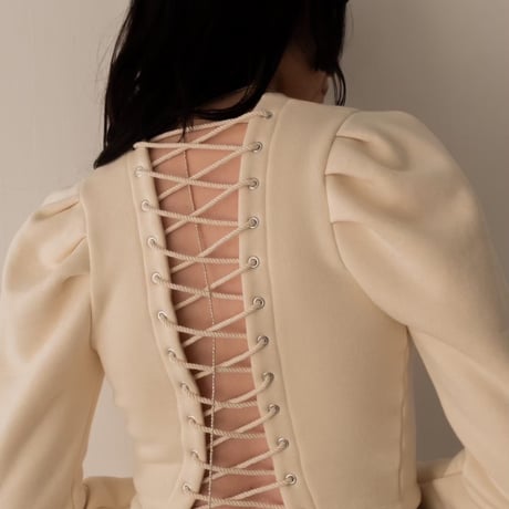 CATEGORY TOPS | ERiKOKATORi