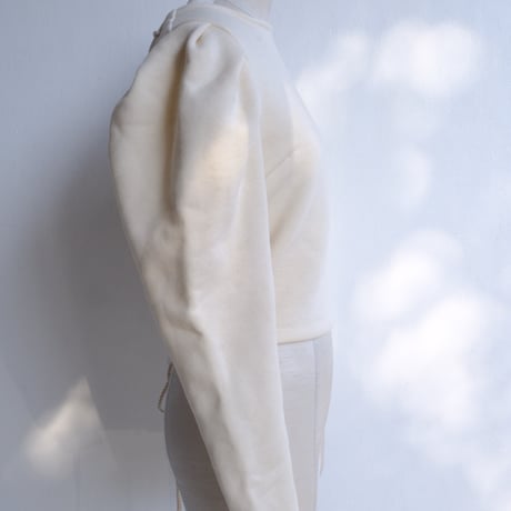 lace up puff sleeve sweat