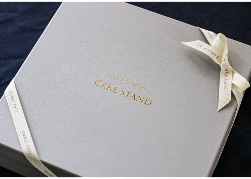 Boite a cadeau ﾎﾞﾜｯﾄ ｱ ｶﾄﾞｰ | cakestand