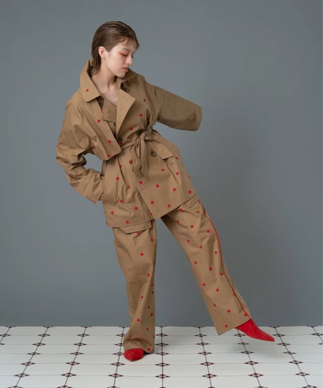 small flower embroidered coat