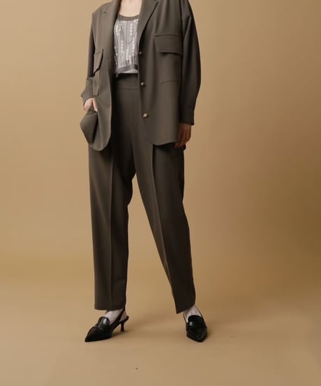 Tapered pants
