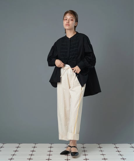 small flower embroidery pants