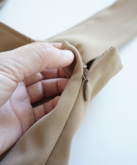 Back Ribbon dress