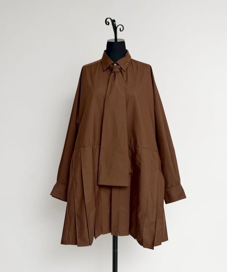 Ribbon Tie Pleats shirts