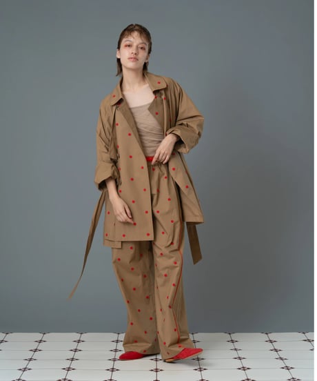 small flower embroidered coat