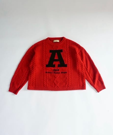 A(cademic) logo aran knit
