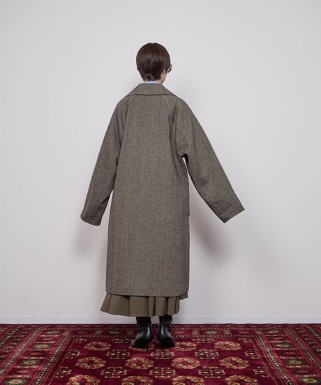 Lame herringbone coat